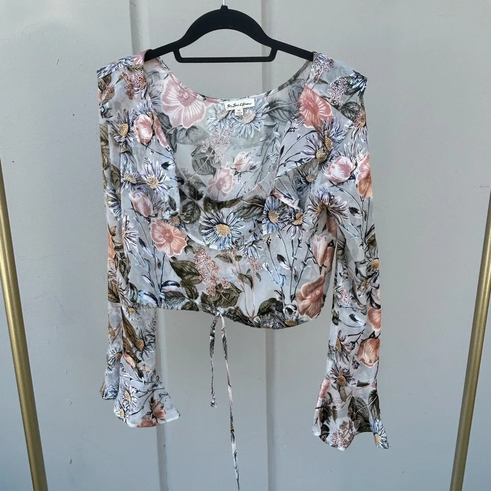 For Love and lemons floral crop top blouse size xs